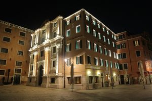 Alojamiento - Hotel Bucintoro