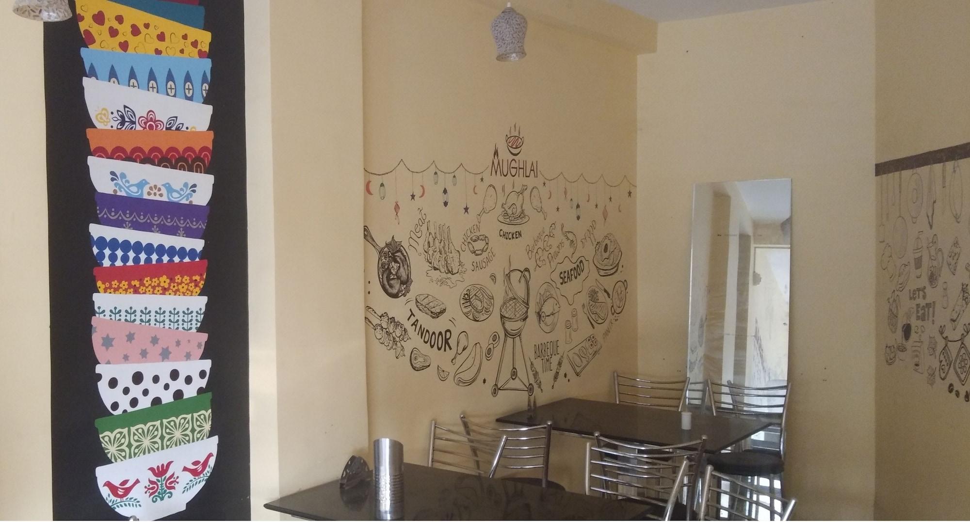 Bar/Salón Hotel Royal Front Residency