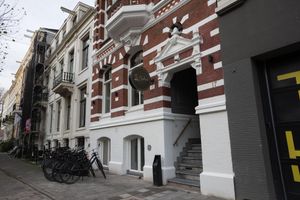 Alojamiento - The Elephant Hostel