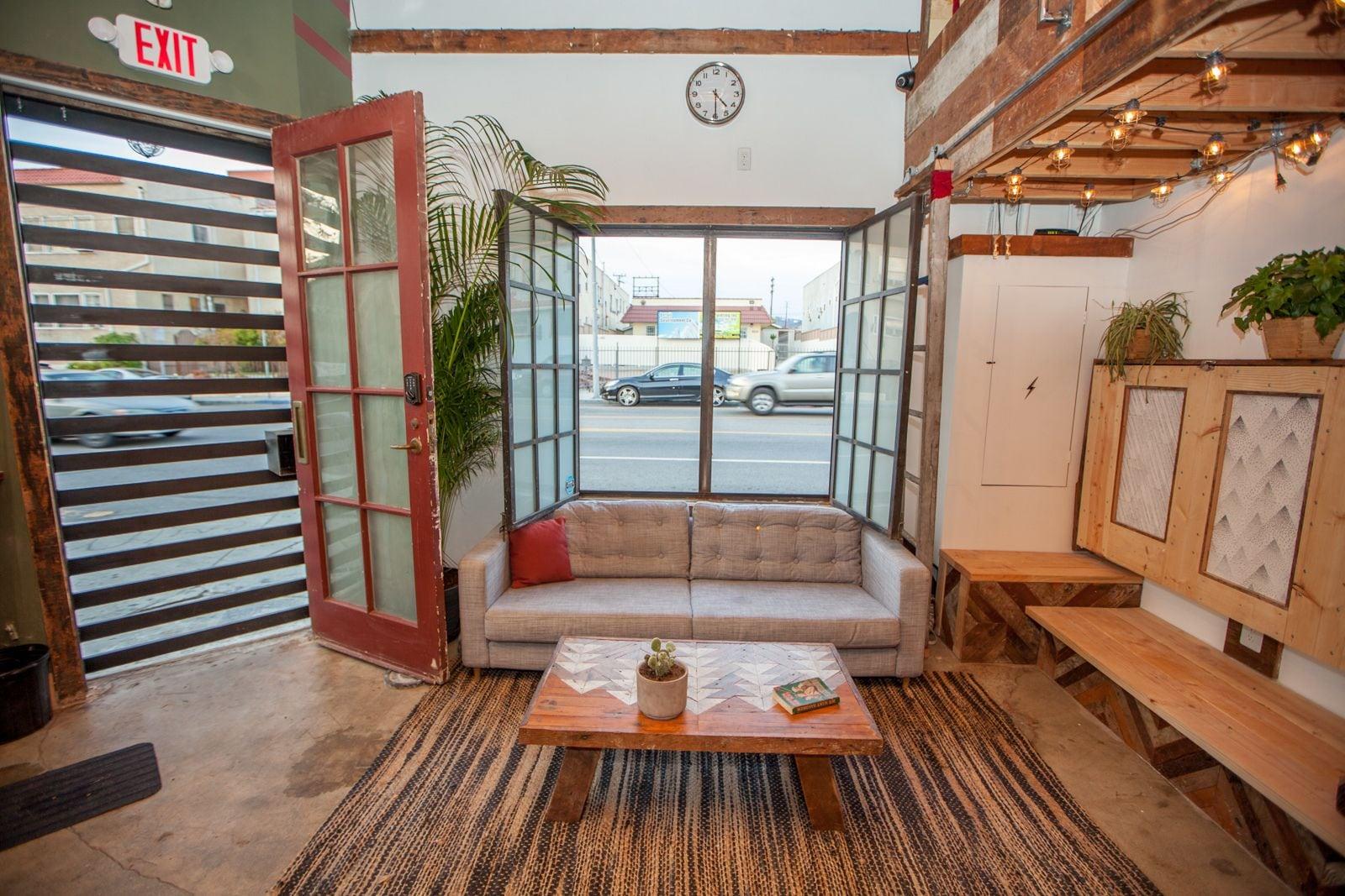 Vista Lobby PodShare Los Feliz - Hostel