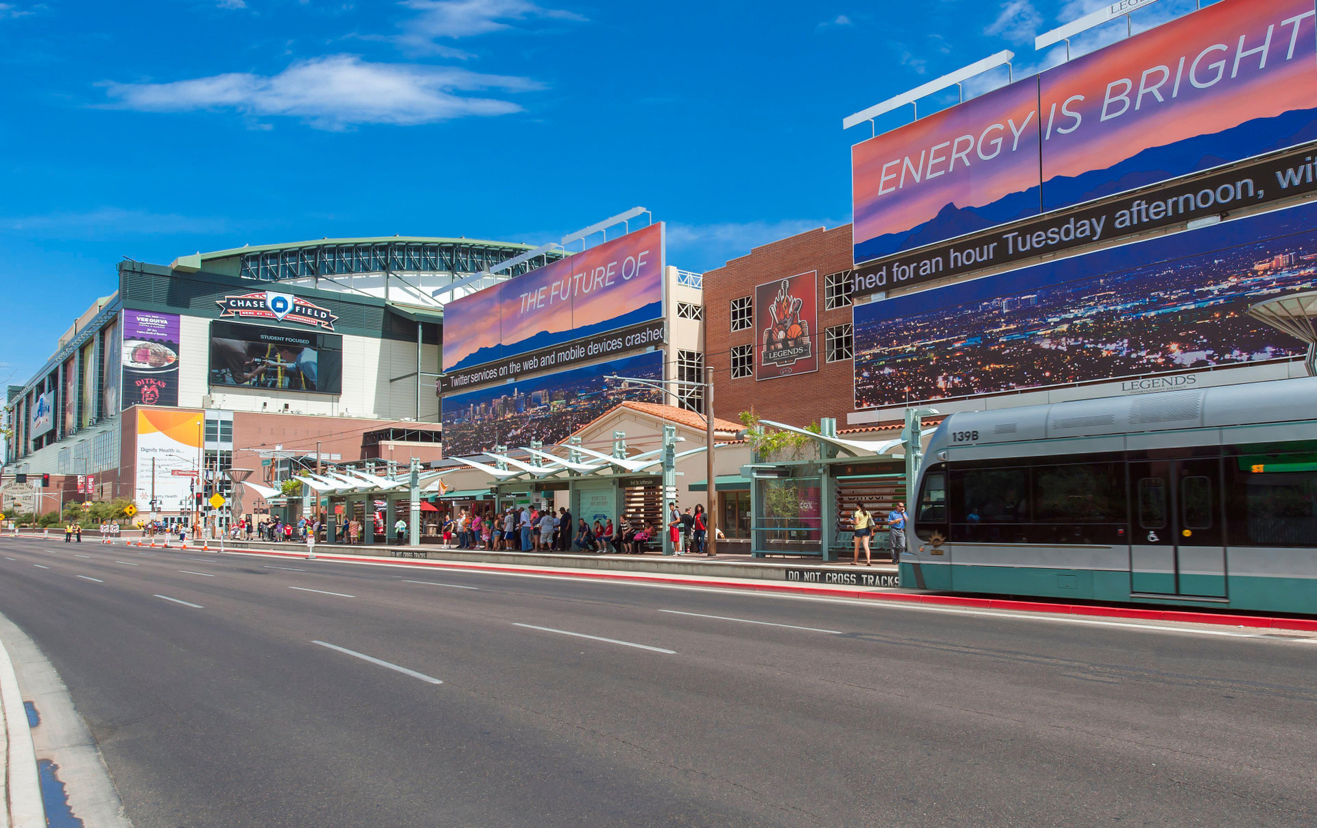 Vista Exterior Holiday Inn & Suites Phoenix Airport North by IHG