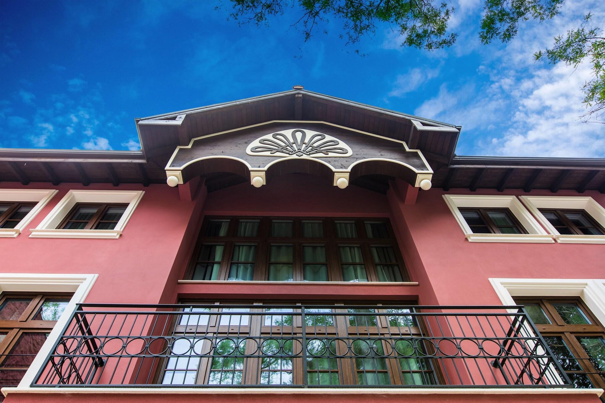 Varios HillHouse Plovdiv