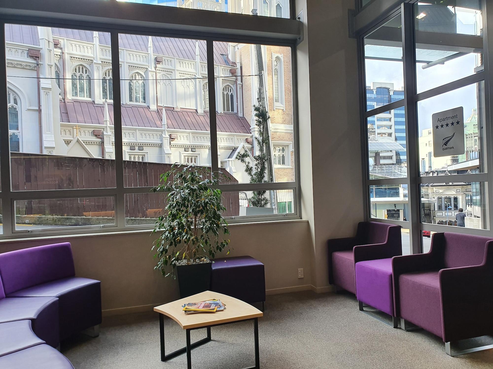 Vista Lobby Boulcott Suites