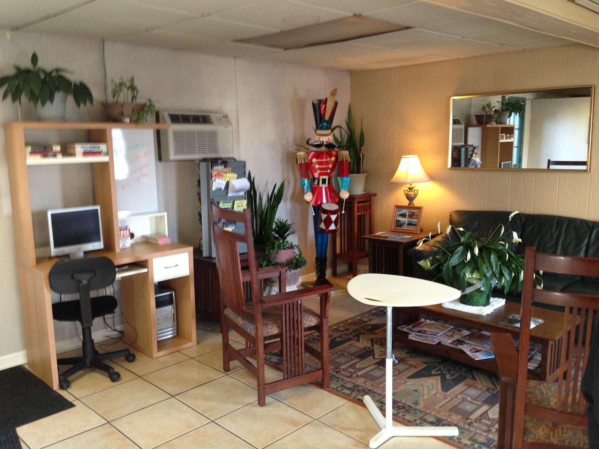Vista Lobby Cadet Motor Inn