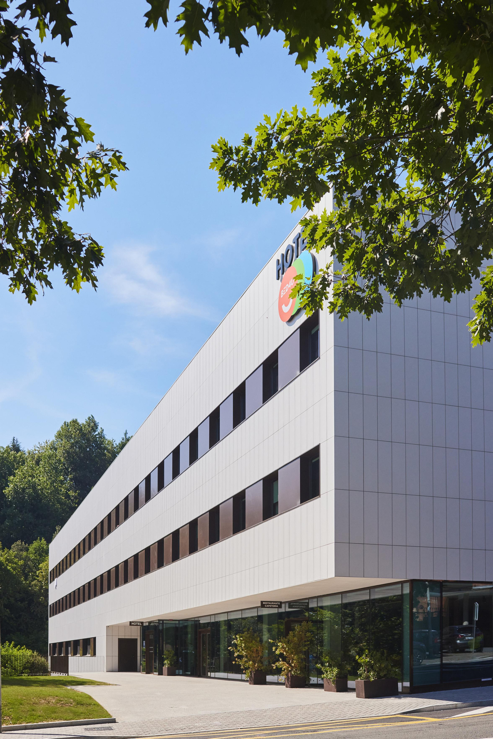 Vista Exterior Leonardo Hotel San Sebastián