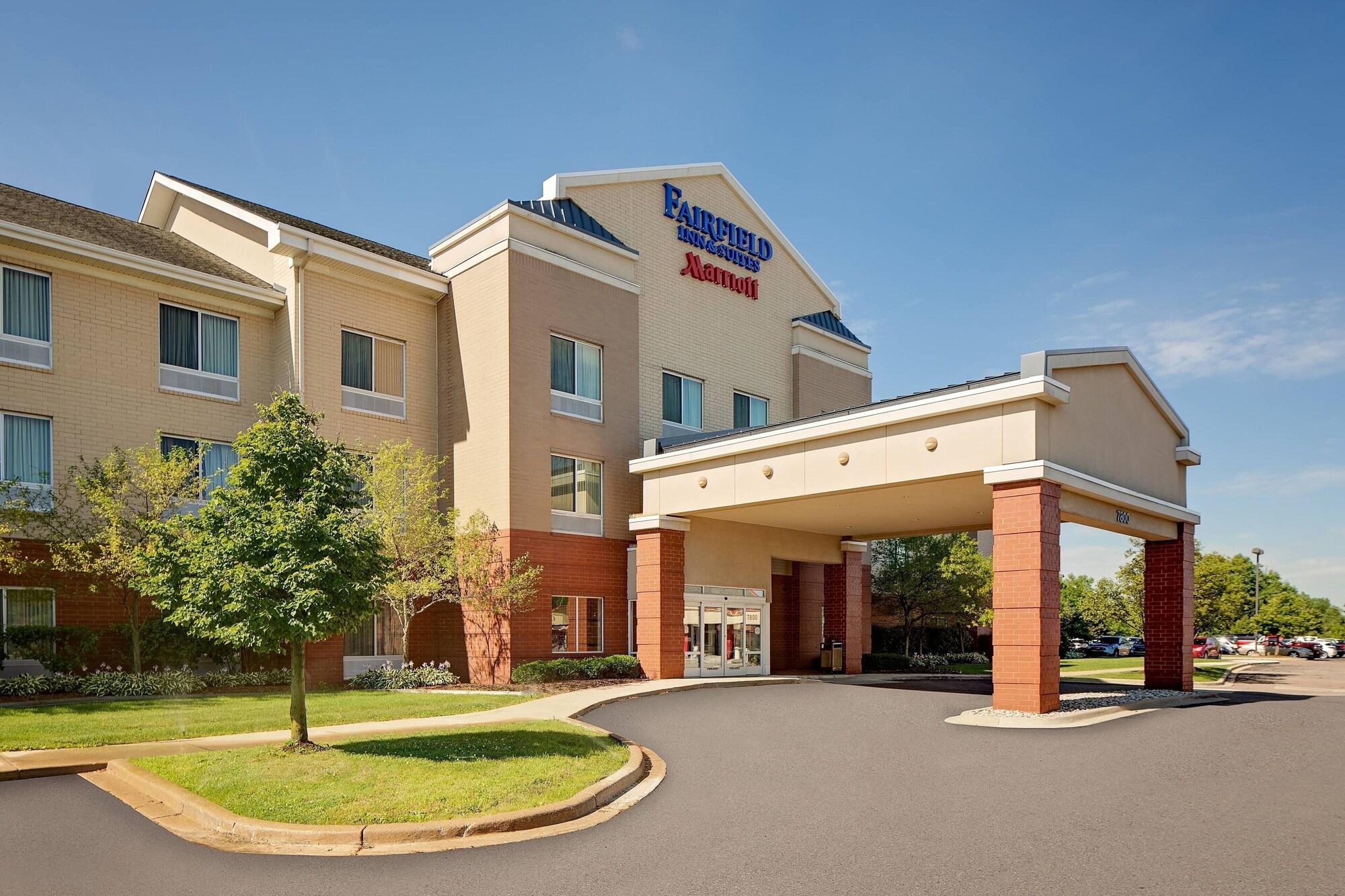 Varios Fairfield Inn & Suites by Marriott Detroit Metro Airport Romulus