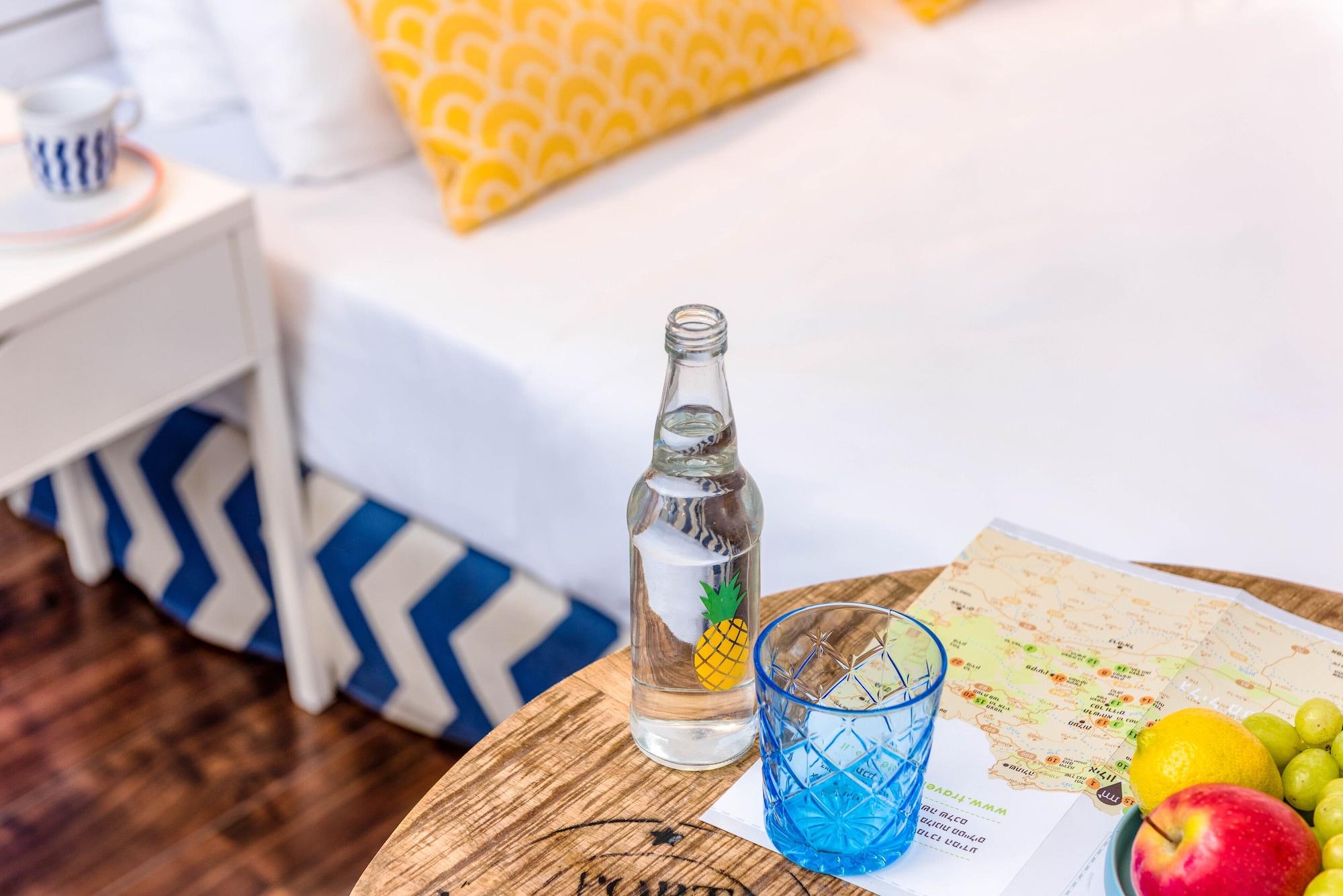 Set de Habitación Gesher HaZiv TravelHotel