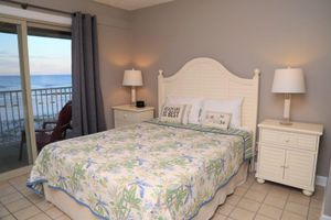 Arriendo temporal - Southern Sands 306 2 Bedroom Condo by RedAwning