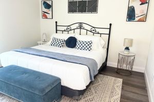 Alquiler Vacacional - King Bed W/Fire-pit 3B2B Duplex in Marion oaks