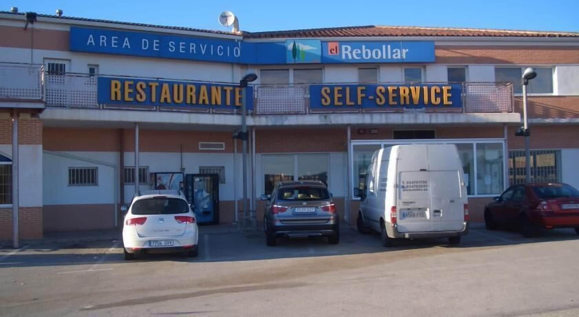 Vista Exterior Area de Servicio el Rebollar