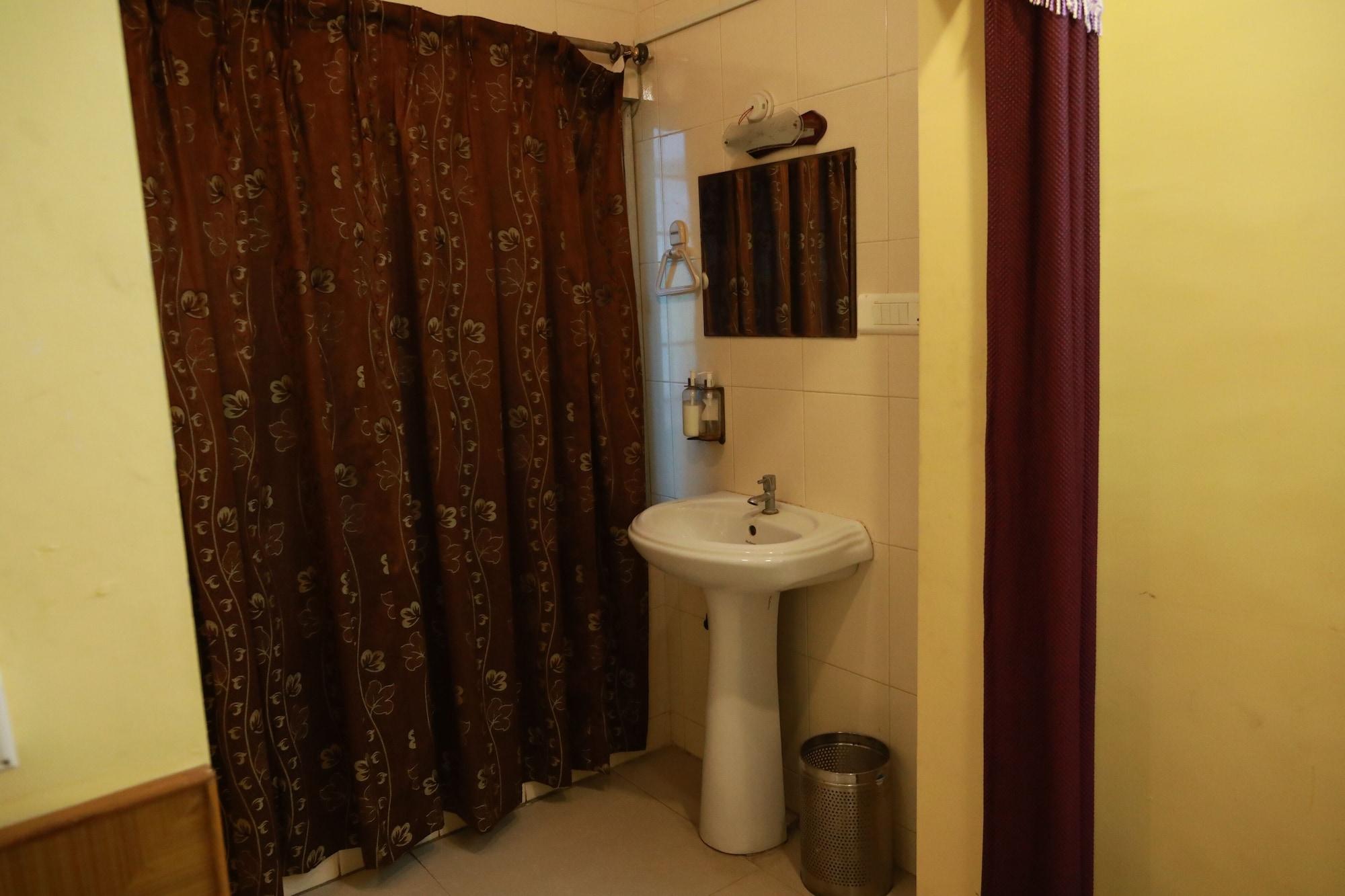 Equipamiento de Habitación Sravanthy Inn