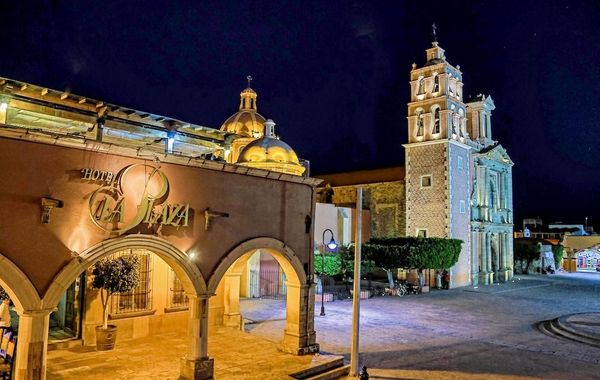 Hotel La Plaza de Tequisquiapan - Hoteles 3 estrellas en Tequisquiapan, Querétaro