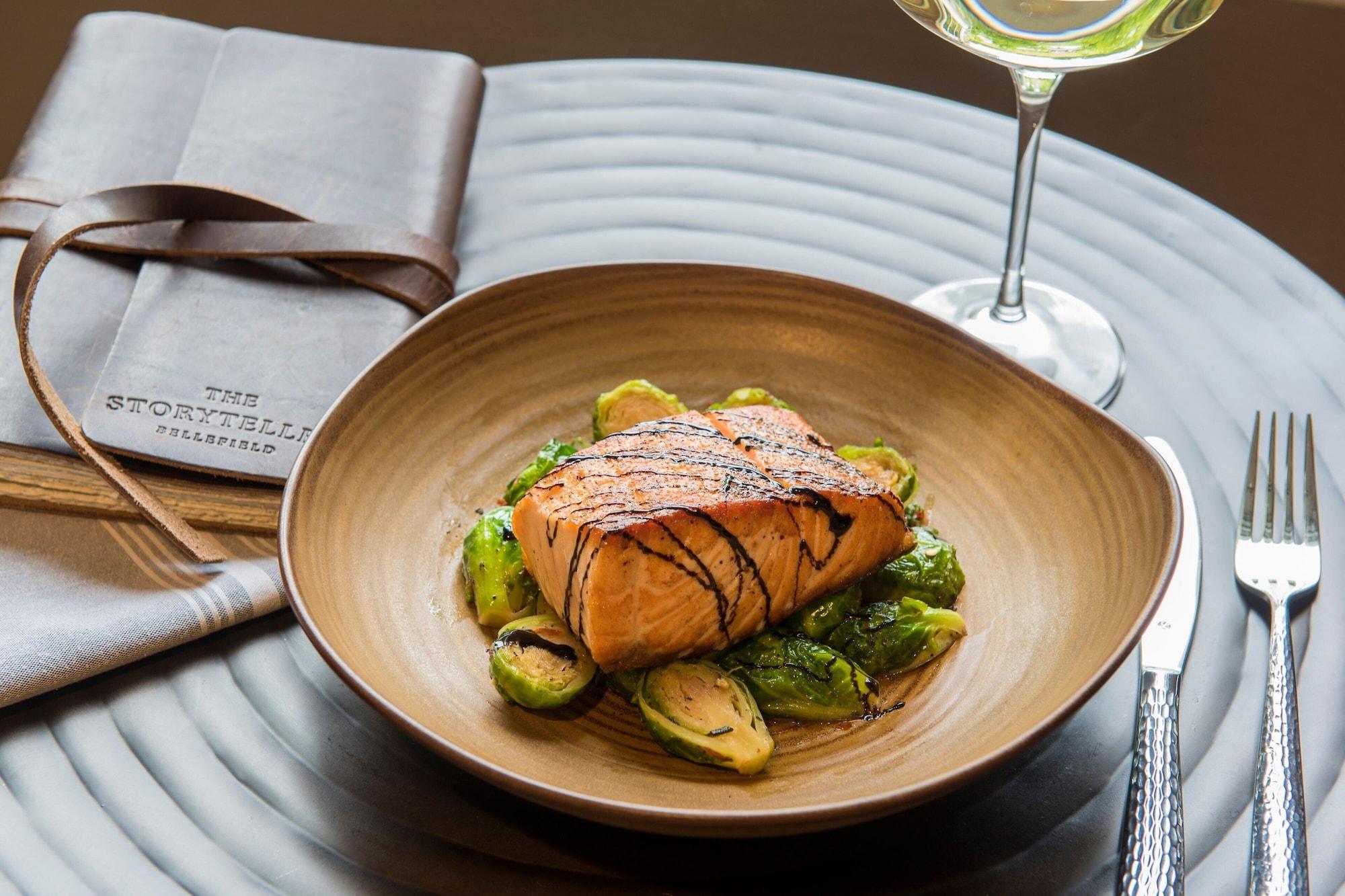 Restaurant Inn at Bellefield / Hyde Park, Residence Inn by Marriott