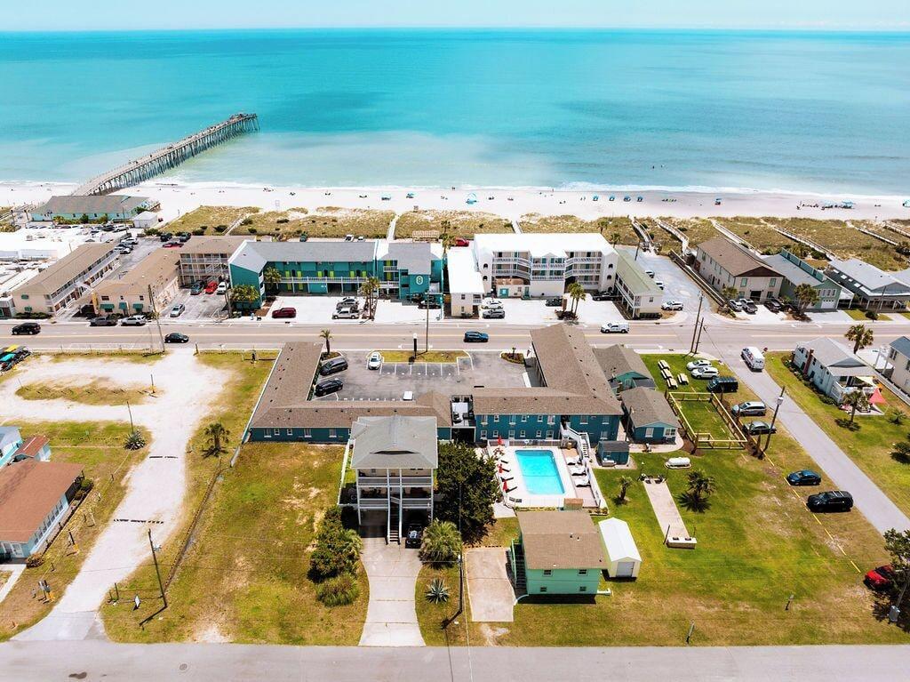 Varios Seabirds Motel At Kure Beach