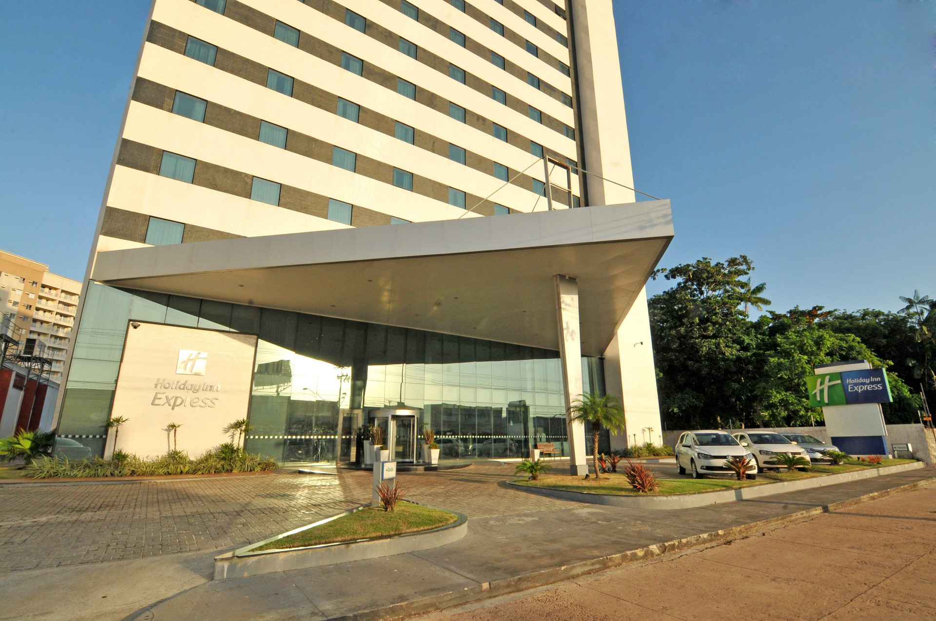 Vista Exterior Holiday Inn Express Belém Ananindeua by IHG