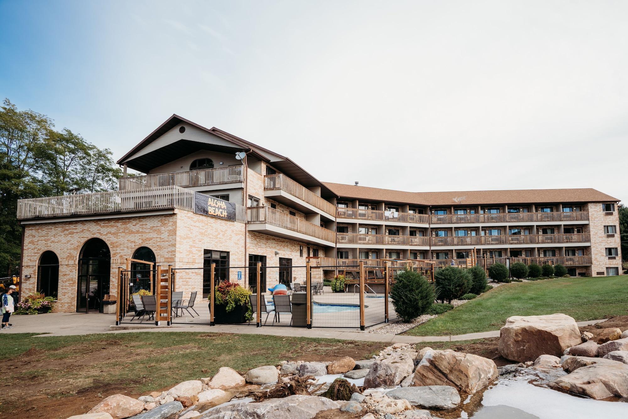 Vista Exterior Aloha Beach Resort