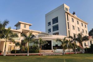Alojamiento - The Elegance Resort