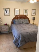 Alquiler Vacacional - Pet Friendly-no wt limit,no breed discrimination,1 mi Clayton's Beach Bar