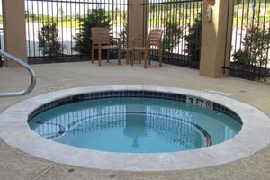 Alojamiento - Hampton Inn & Suites Center