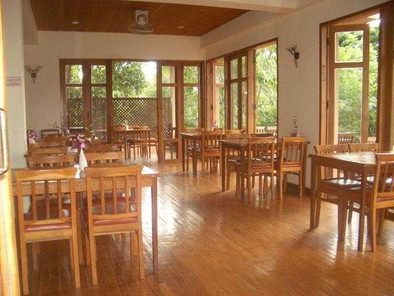 Restaurant Riverhouse Resort Mae Sariang