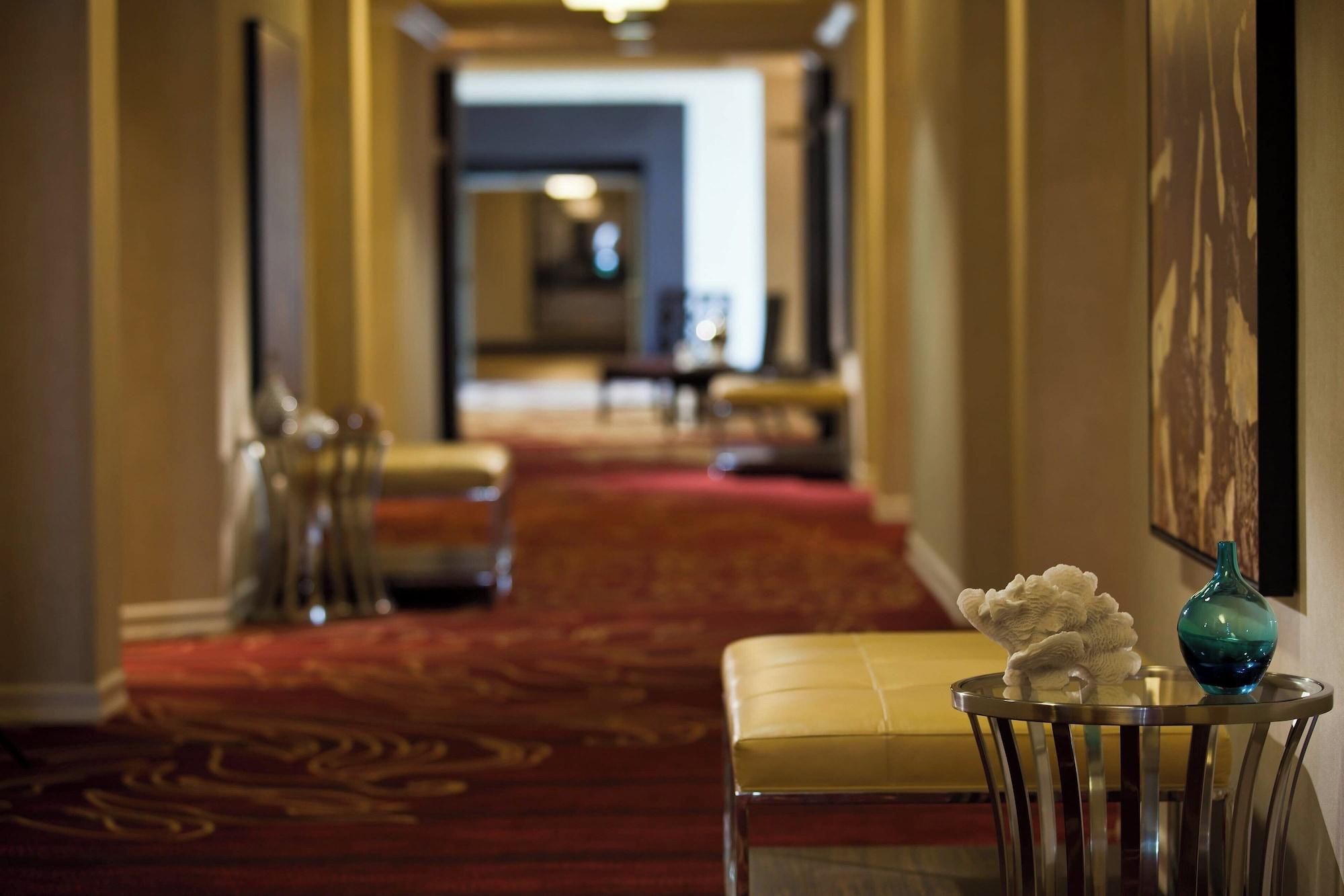 Sala de Reuniones Renaissance Newark Airport Hotel
