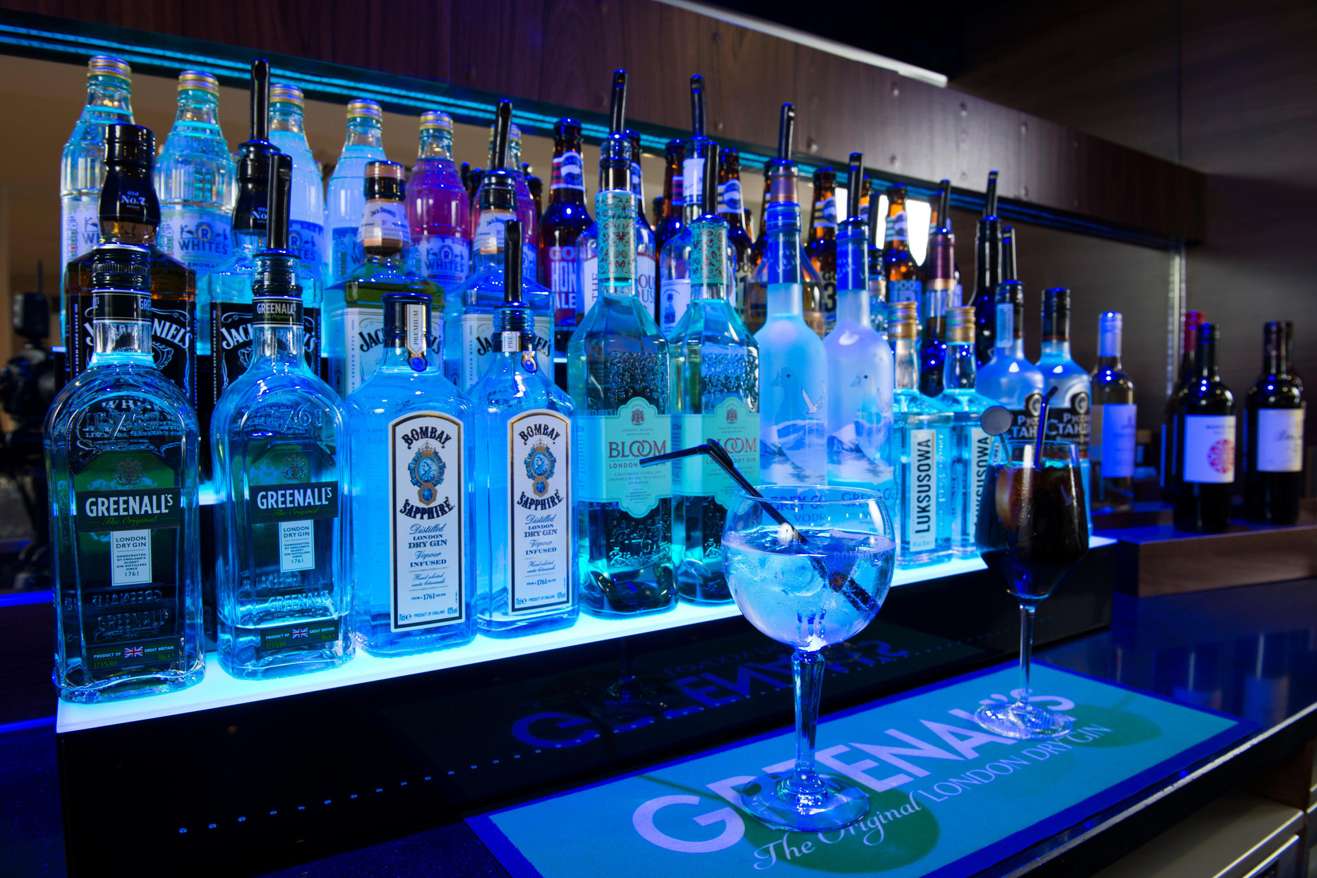 Bar/Salón Holiday Inn Express London - Dartford