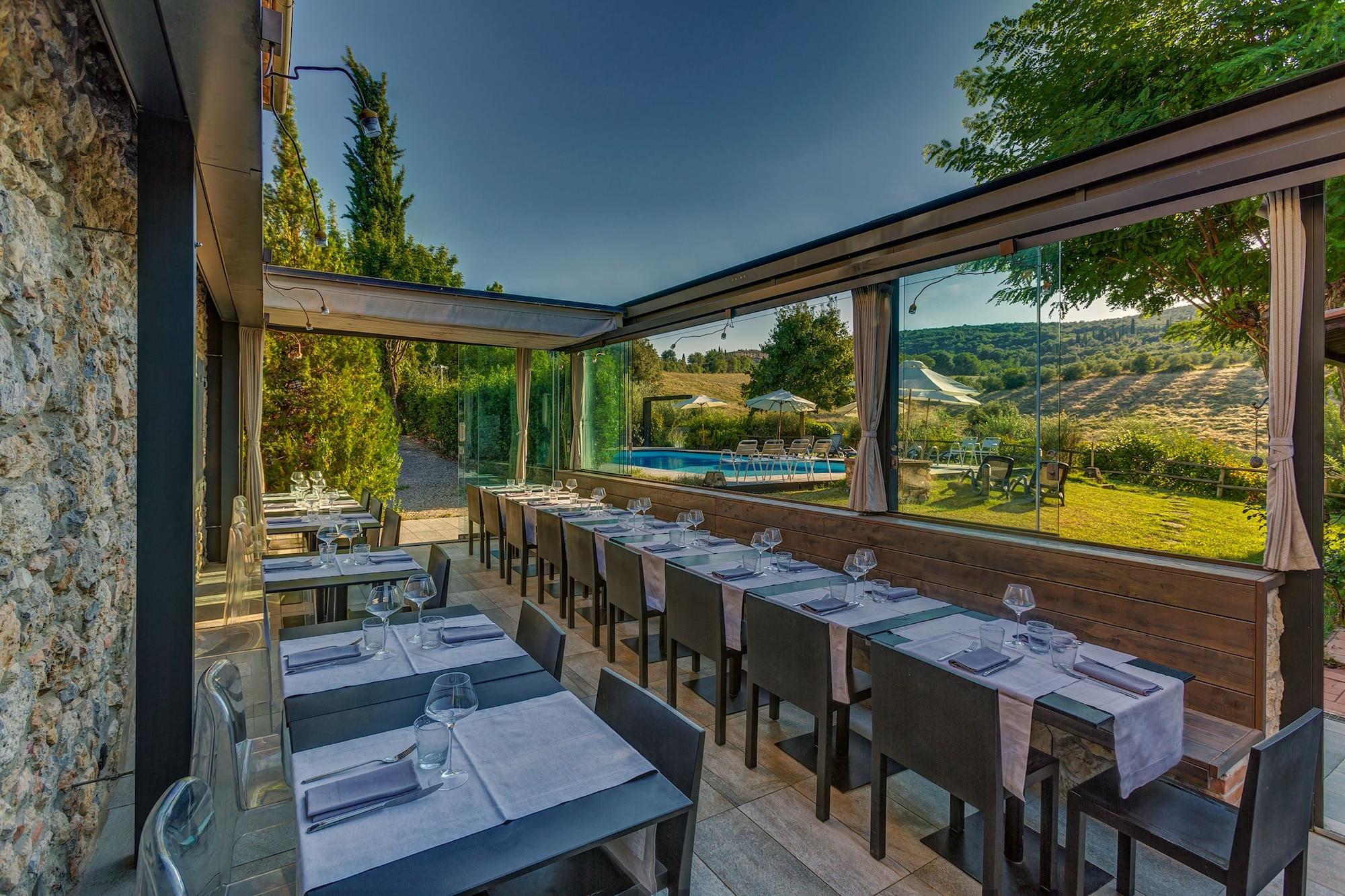 Bar/Salón Casanova di Pescille