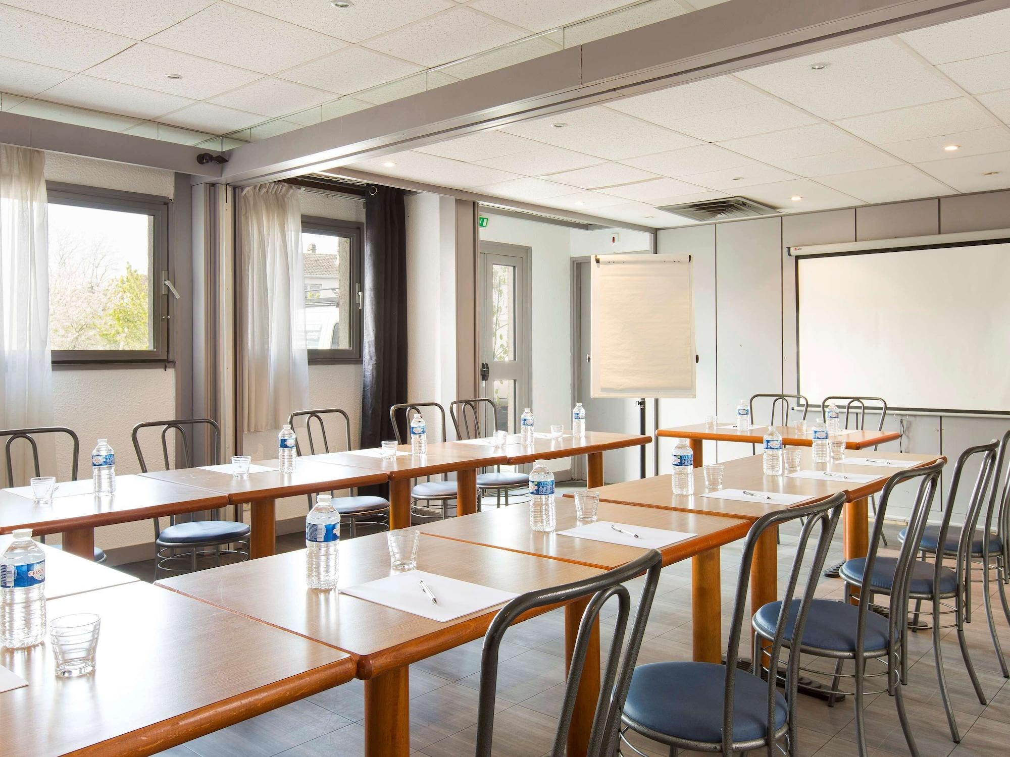 Sala de Reuniones Ibis Budget Fresnes