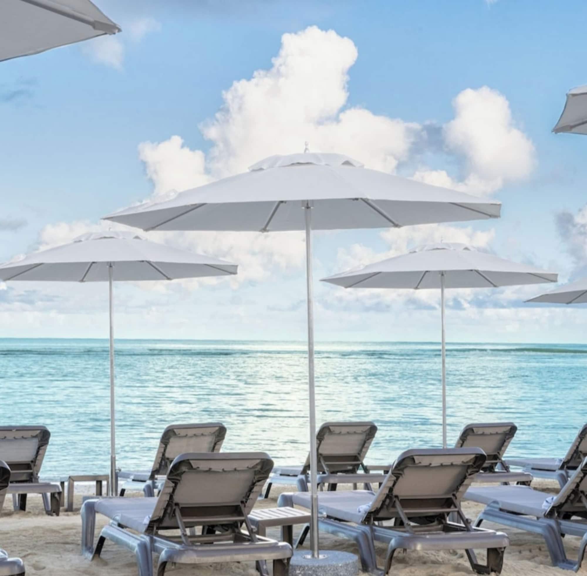 Playa Golfside Villas