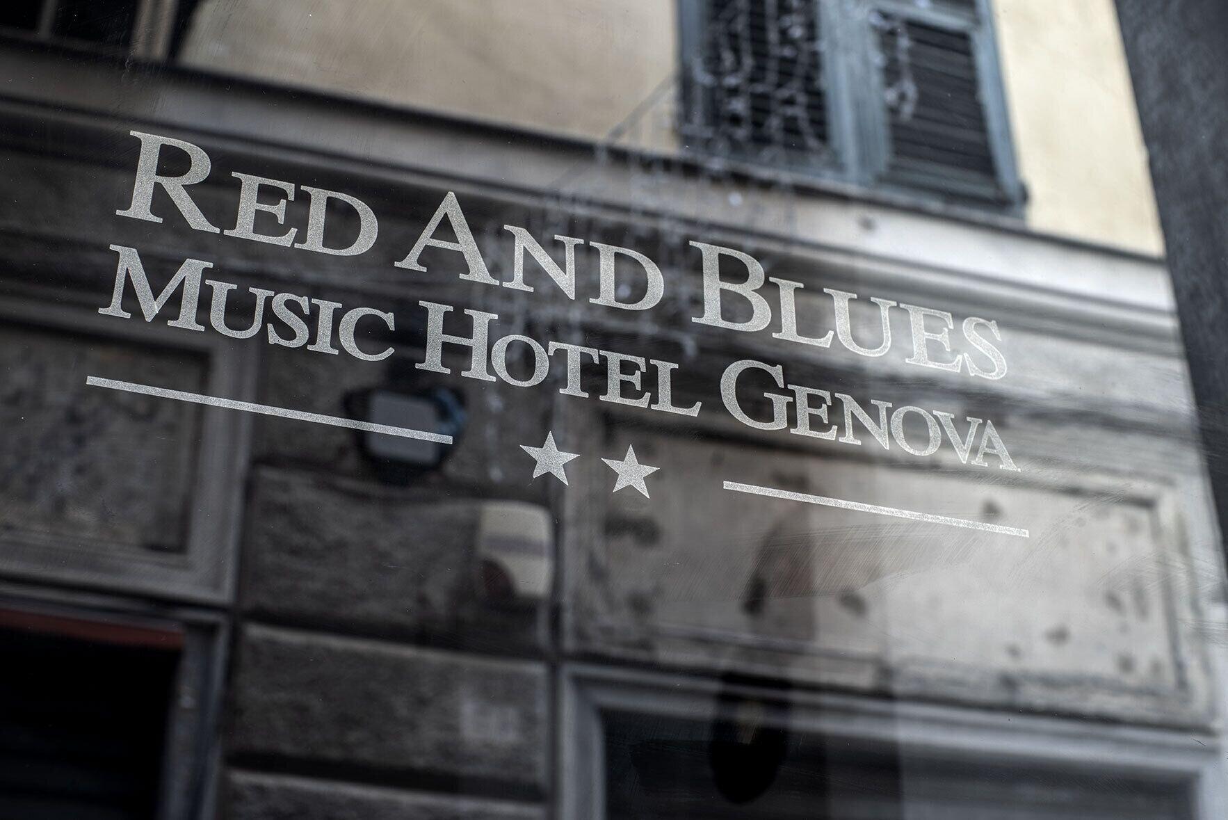Varios RED AND BLUES MUSIC HOTEL GENOVA