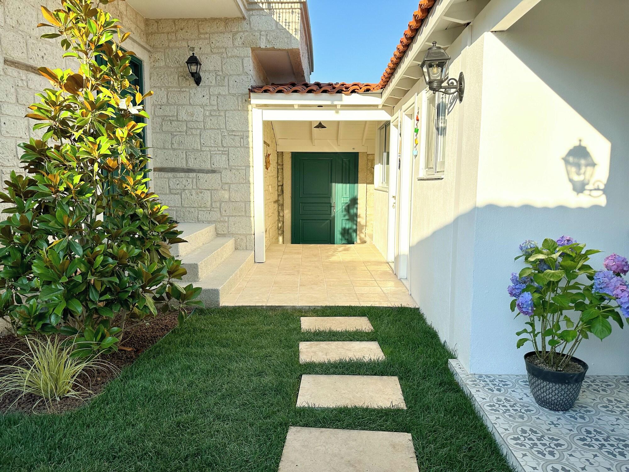 Vista Lobby Müzeyyen Hanım Konağı Alaçatı 12+