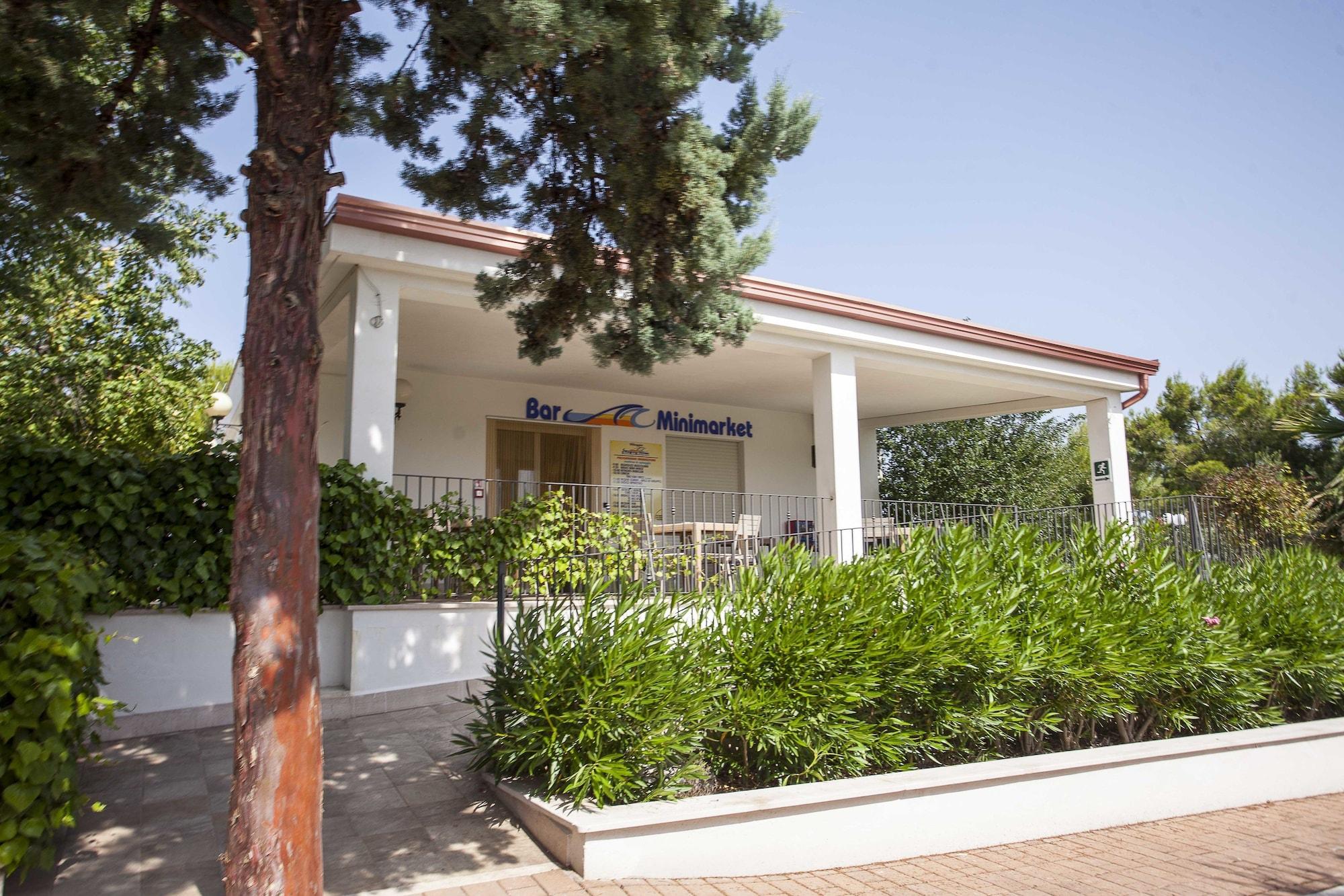 Bar/Salón Villaggio Turistico Baia Del Monaco