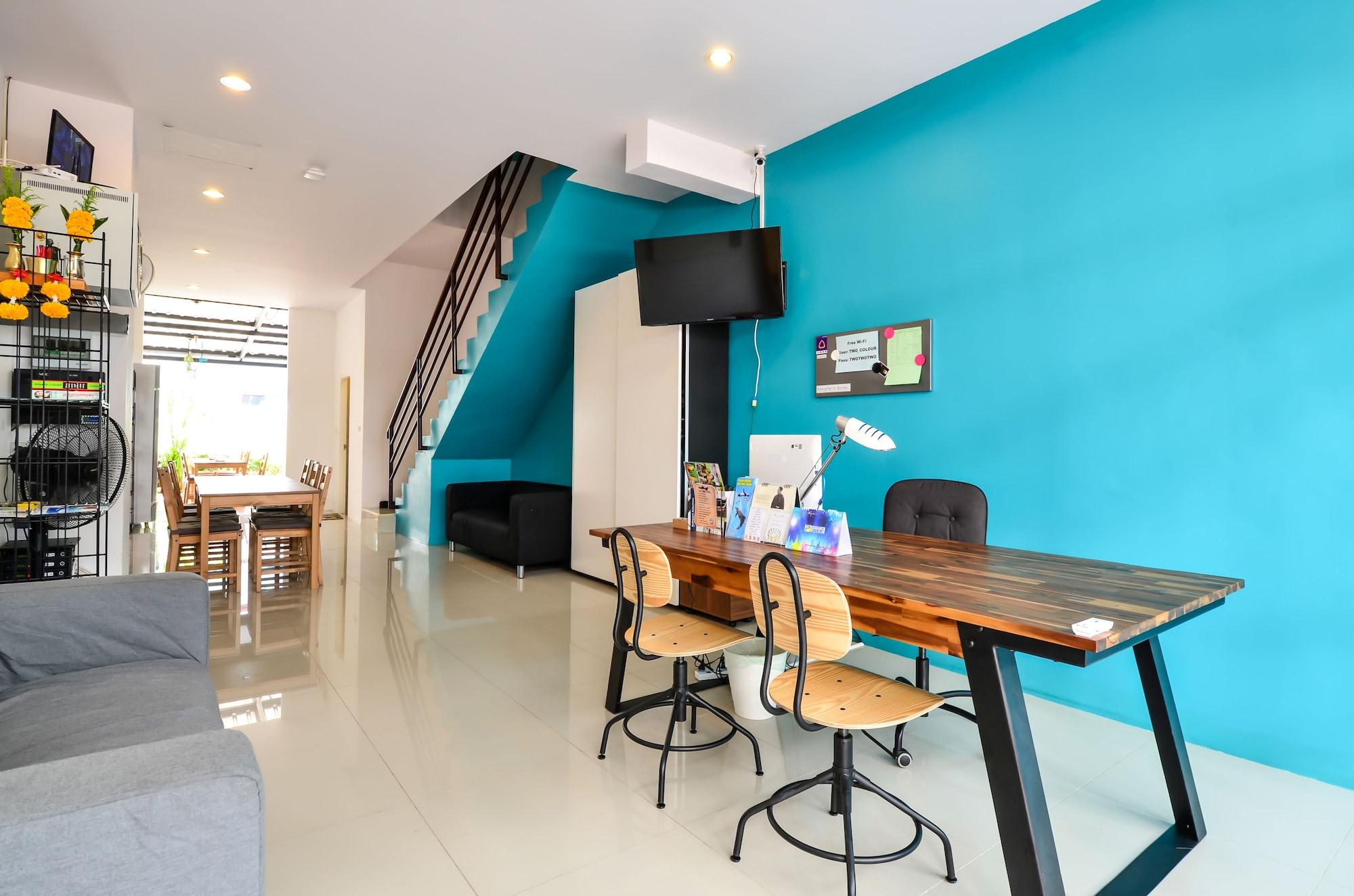 Vista Lobby Two Color Patong