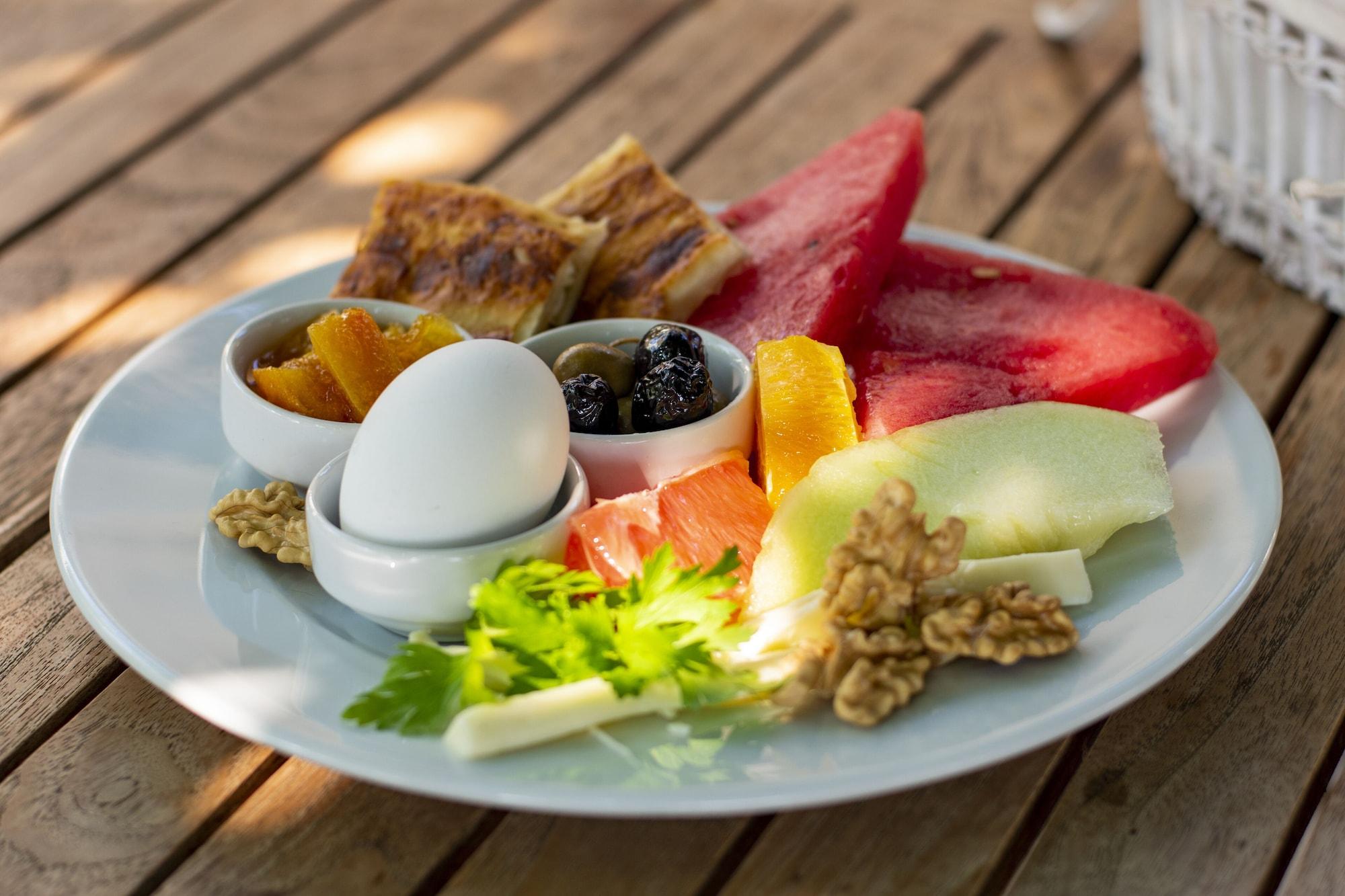 Restaurant Ceneviz Hotel