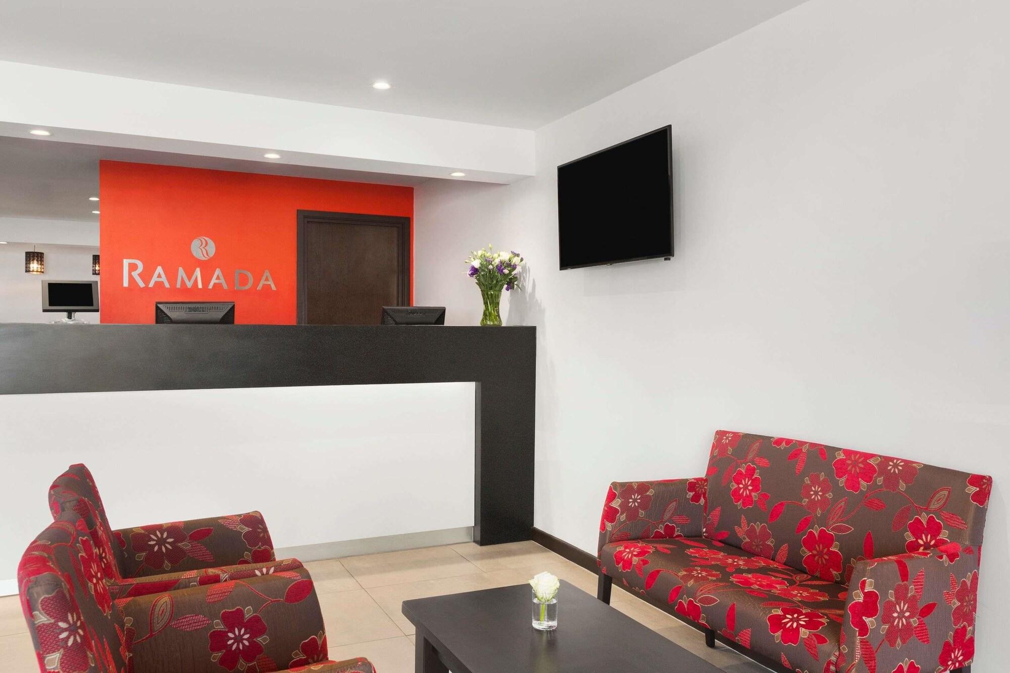 Vista Lobby Ramada by Wyndham Milton Keynes