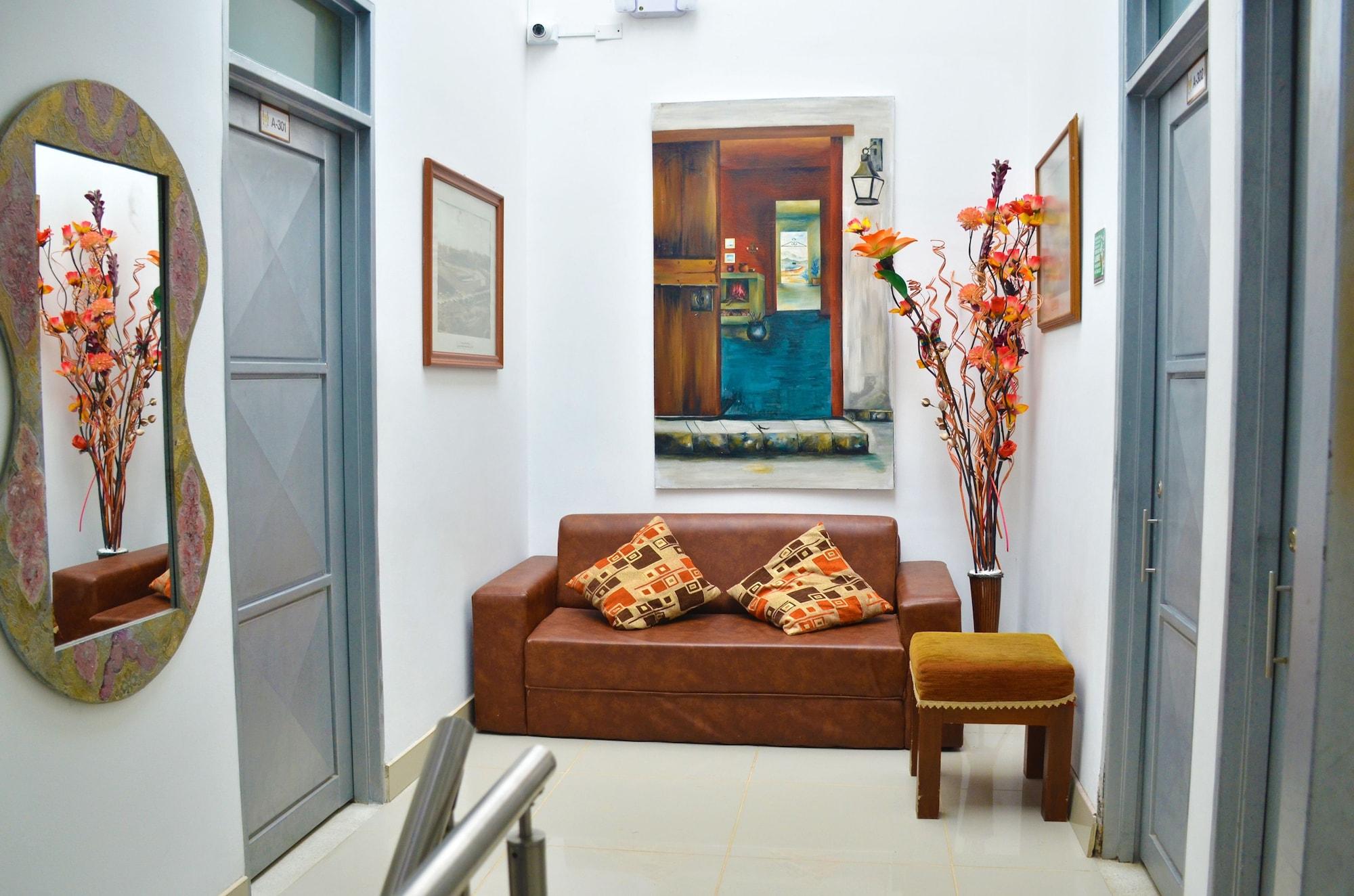 Varios Hotel El Coliseo