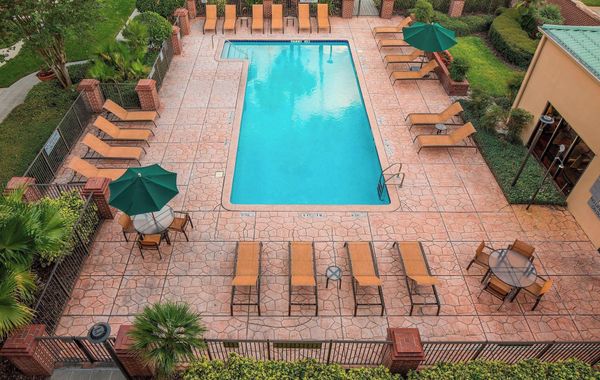 Courtyard by Marriott Orlando International Dr / Conv Cntr - Hoteles en Disney Area de Orlando