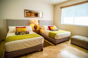 Alquiler Vacacional - Magnificient Oceanfront Luxury Condo - Beachside & Rooftop Bar & Infinity Pools