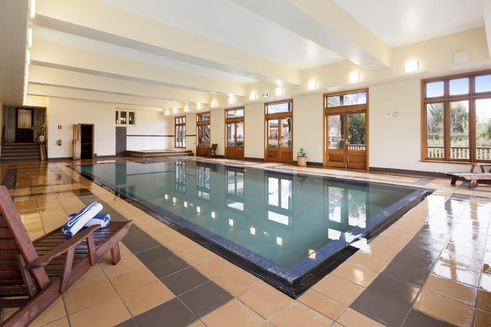 Vista Piscina Bellinzona Grange Country Retreat