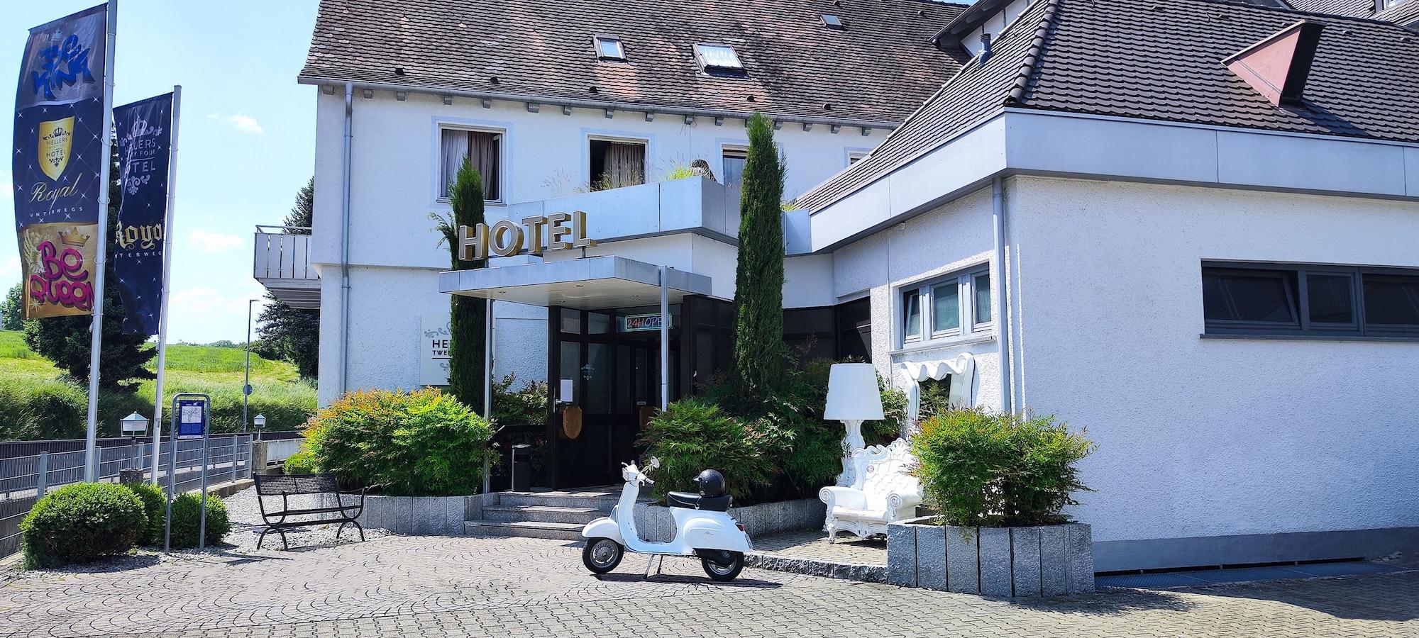 Vista Exterior Hotel Hellers Twenty Four 2