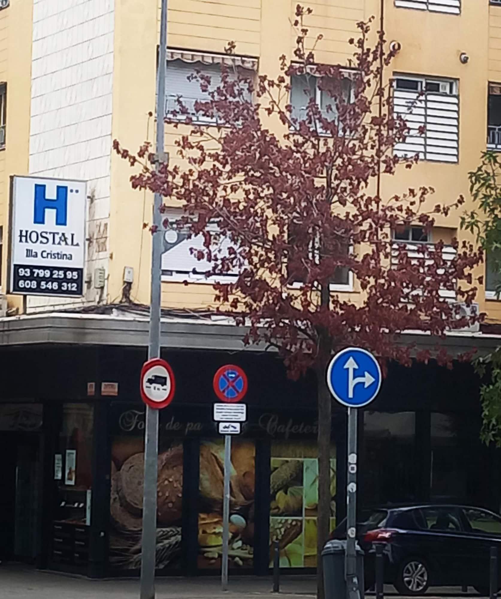 Varios Hostal Isla Cristina Mataró