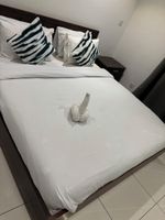 Renta Vacacional - Embassy Gardens premier home
