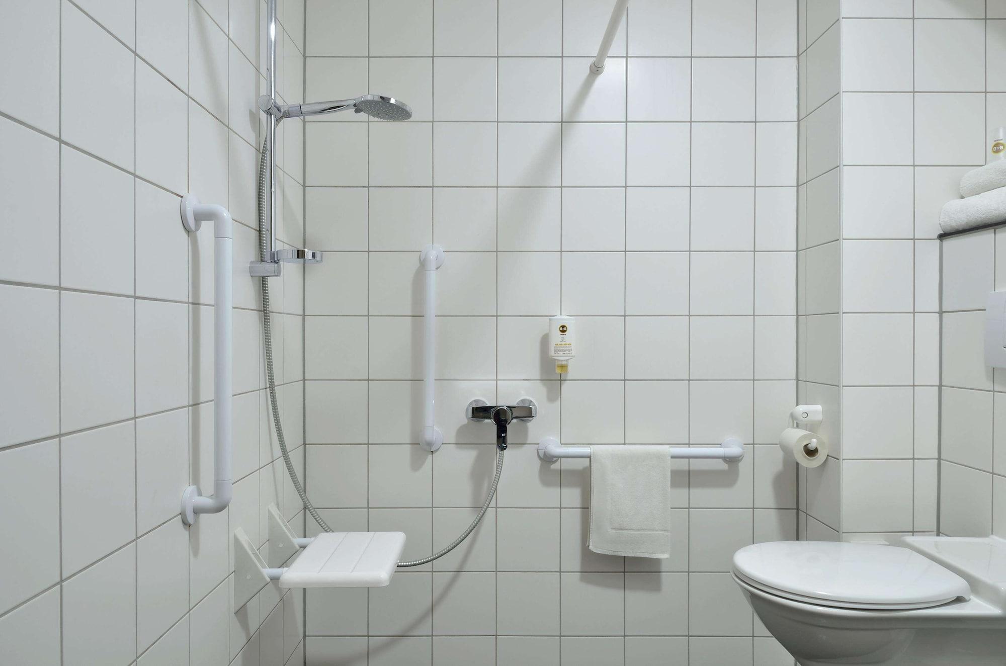 Equipamiento de Habitación B&B Hotel Düsseldorf-Ratingen