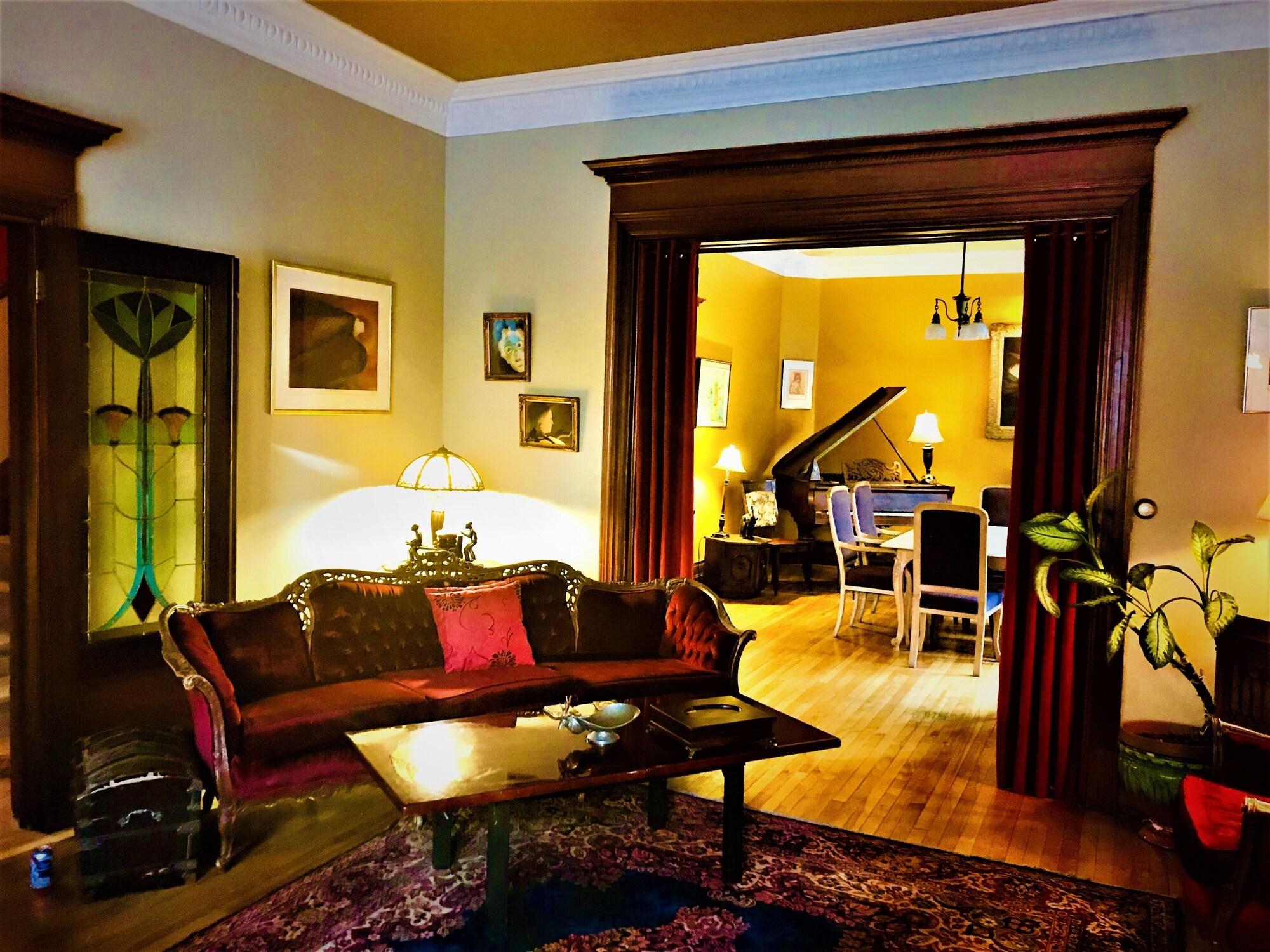Varios B&B La Marquise de Bassano / B&B Québec
