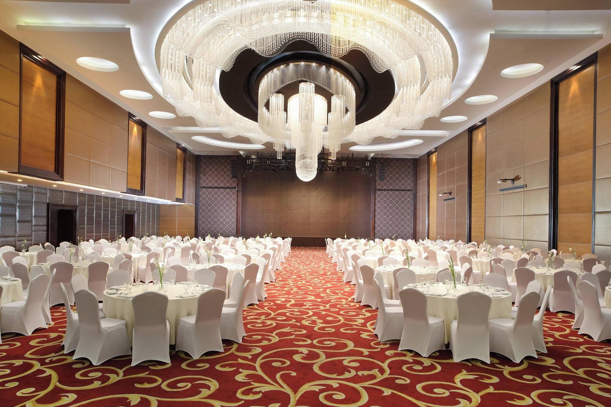 Sala de Reuniones Four Points by Sheraton Medan