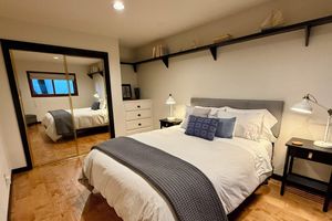 Alquiler Vacacional - Beautiful Canyon View Suite, 1100 sq. ft., private deck, full kitchen