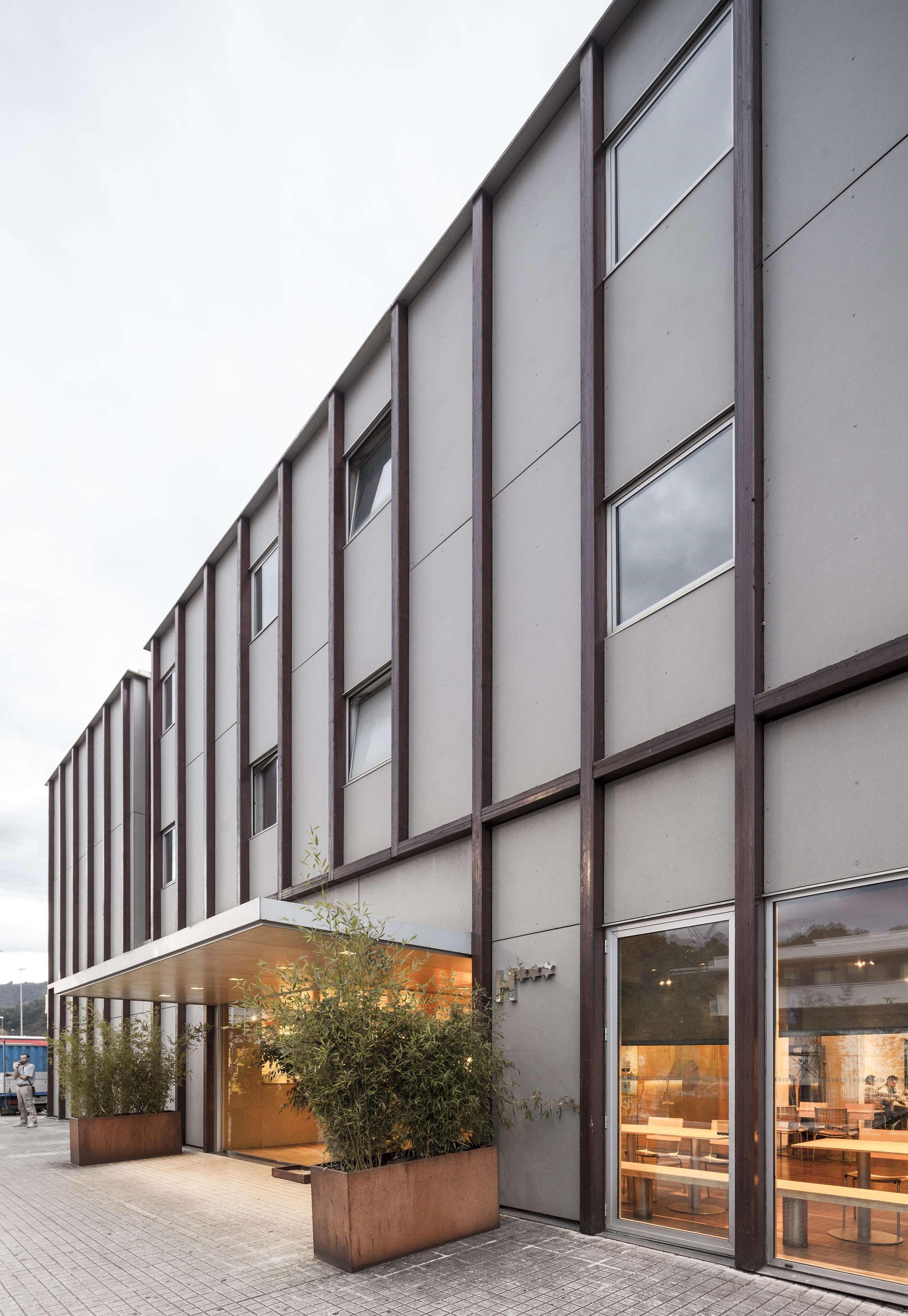 Vista Exterior ETH Irun