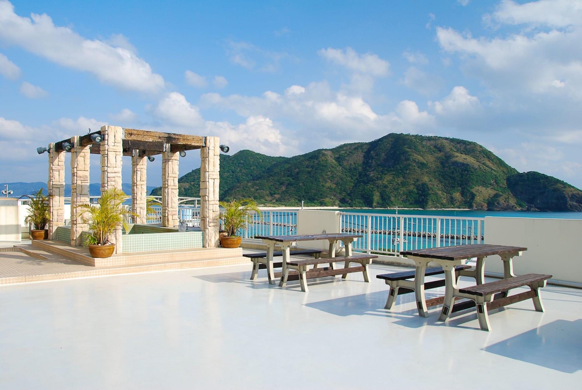Varios Marine House SEASIR Akajima