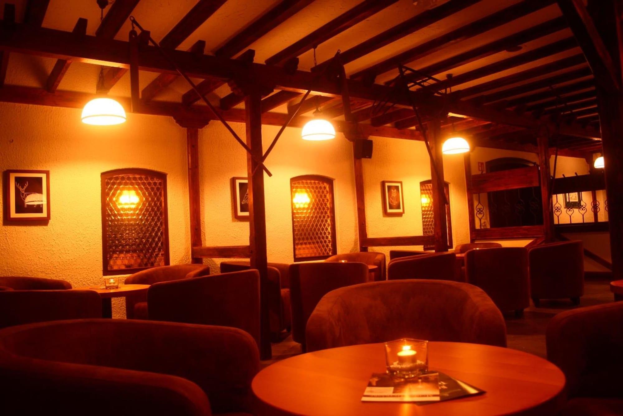 Bar/Salón Bescheider Mühle Hotel & Restaurant