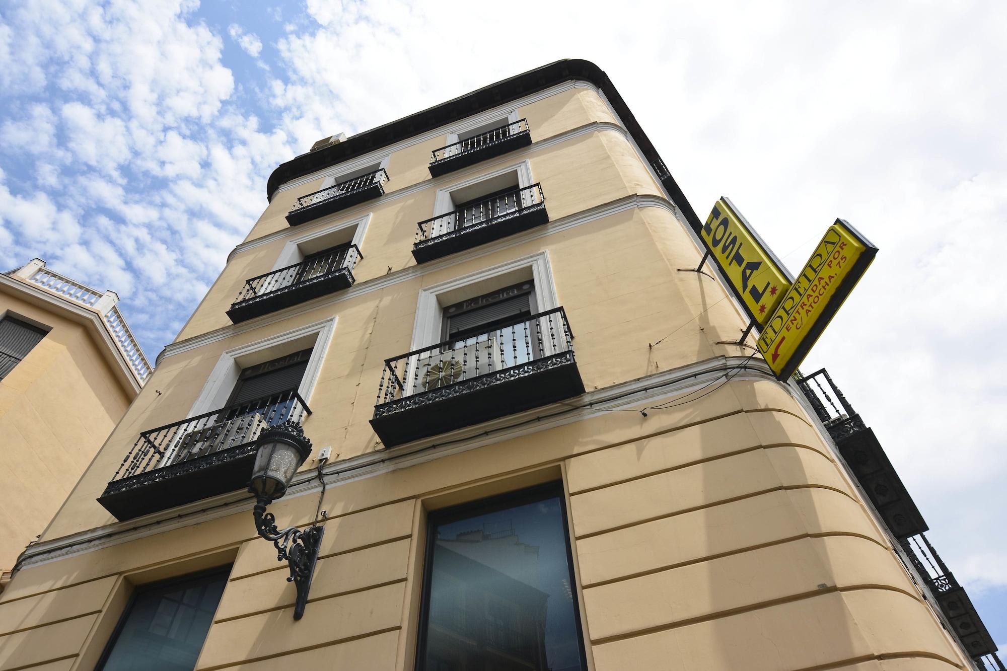 Vista Exterior Hostal Edreira